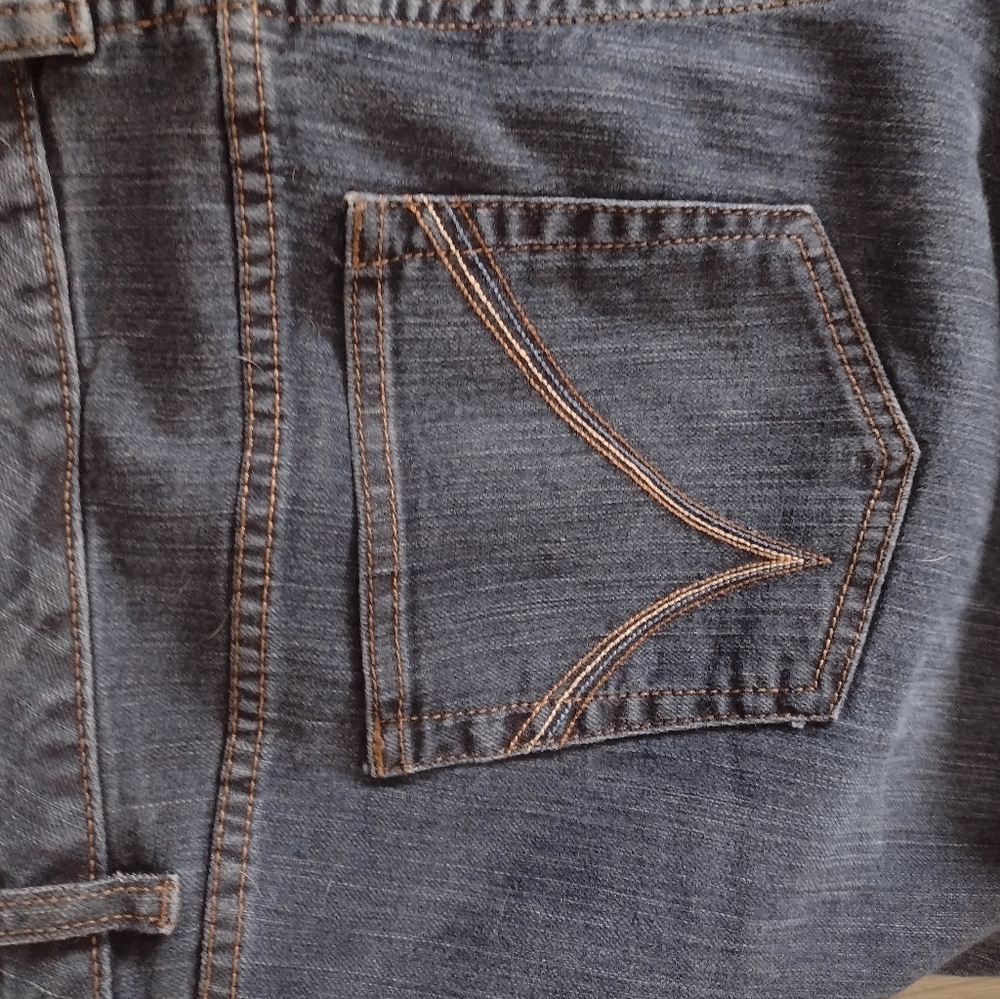 Venizia Stetch Flare Size 4 average jean